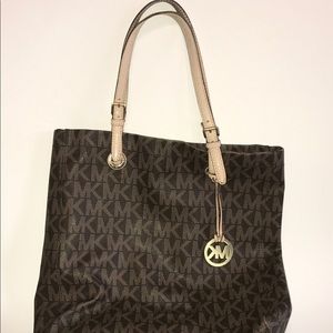Large, classic Michael Kors purse/tote.