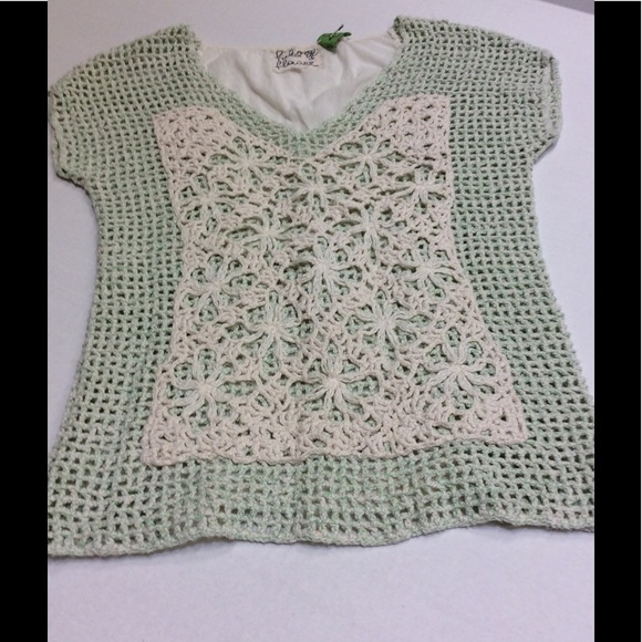 Anthropologie Tops - Crocheted top