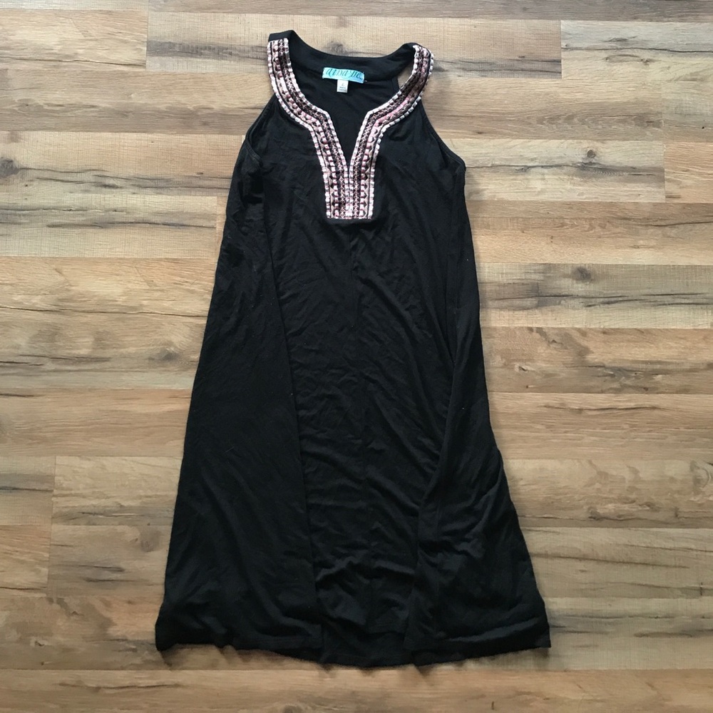 Francesca's black flowy dress