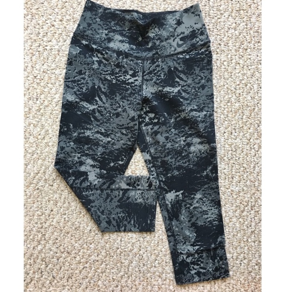 Nike leggings