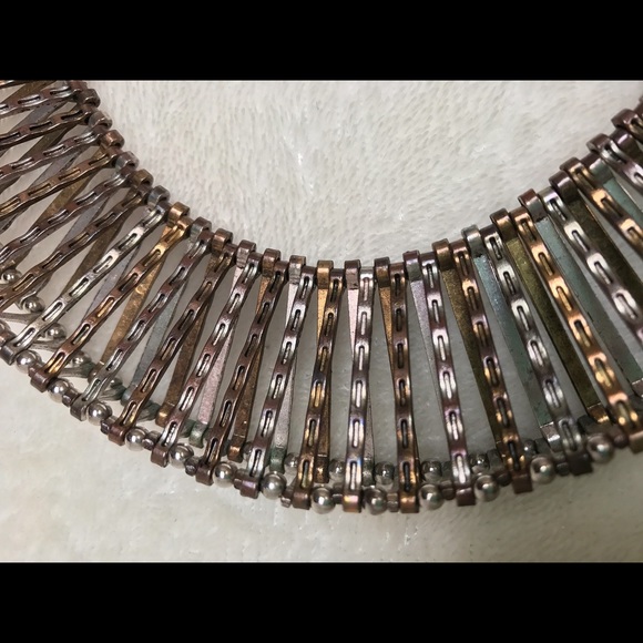 3D crafted necklace - Picture 4 of 4
