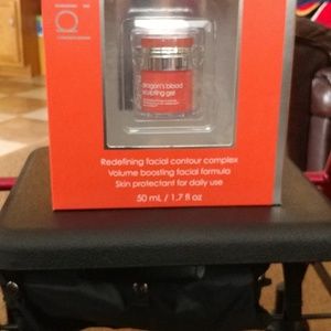 Rodial Dragons Blood Sculpting gel