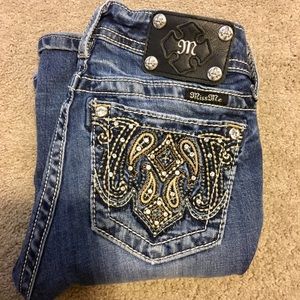 Miss me mid rise bootcut size 26
