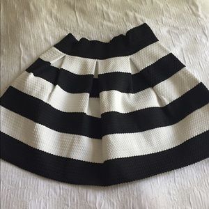 Xhilararion brand Black and White striped Skirt