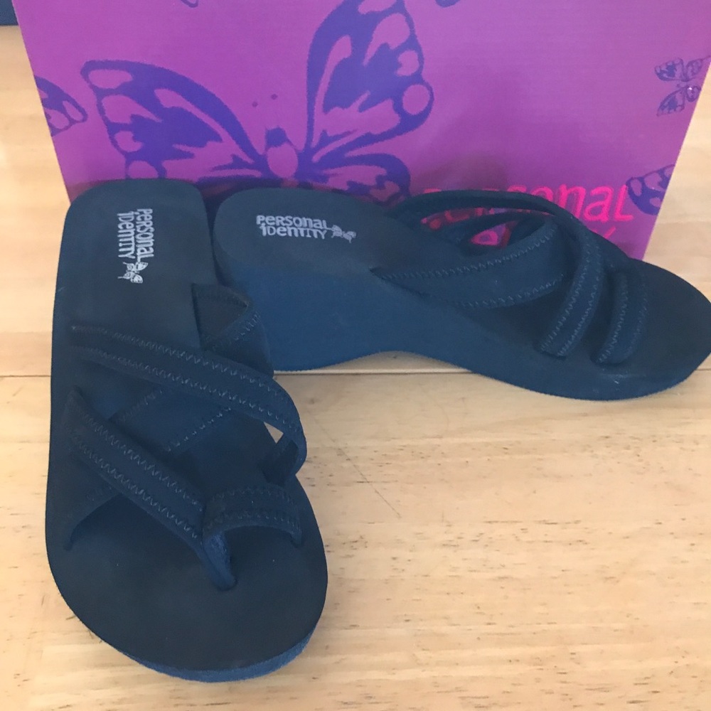 Sandal