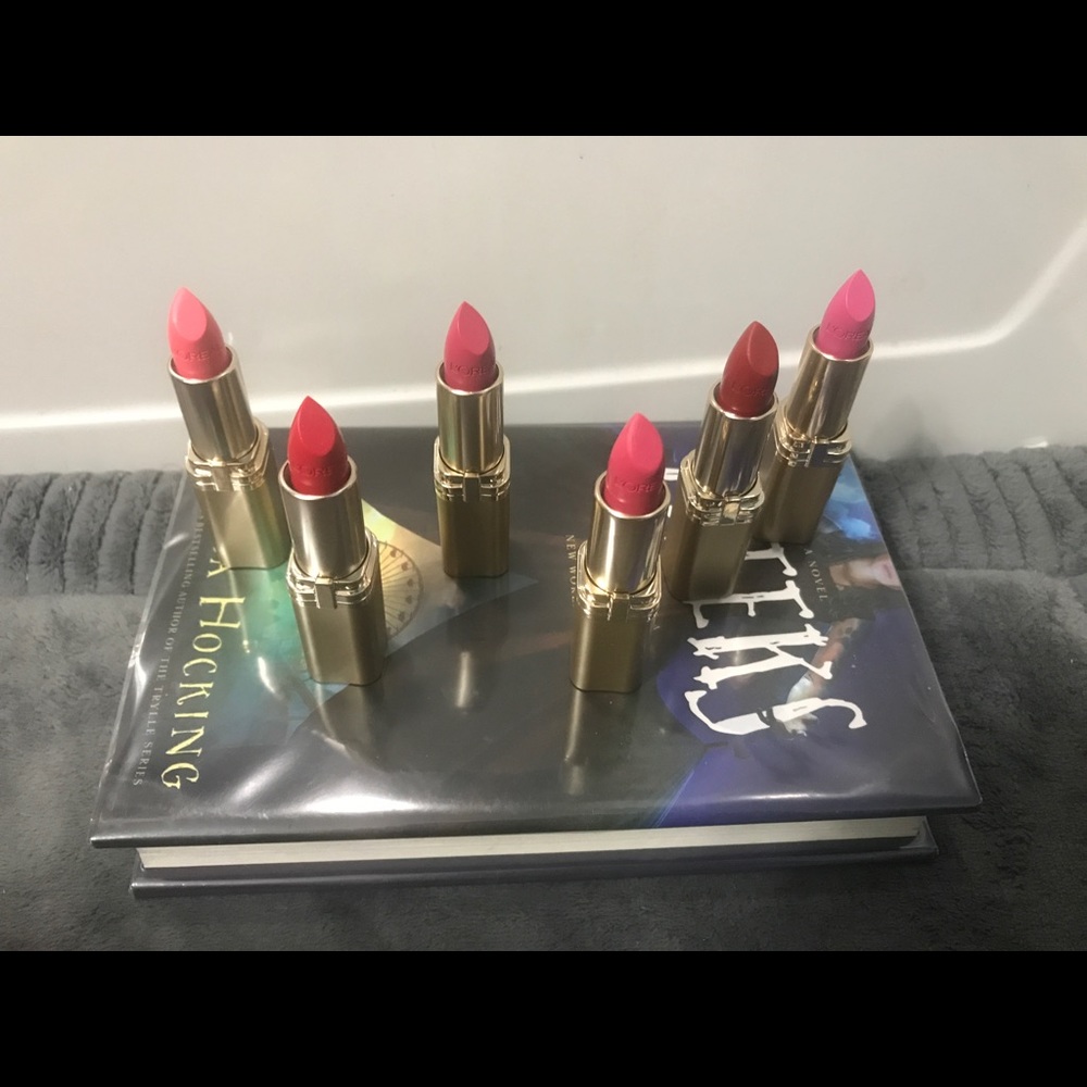 Unused L'ORÉAL Lipstick Set