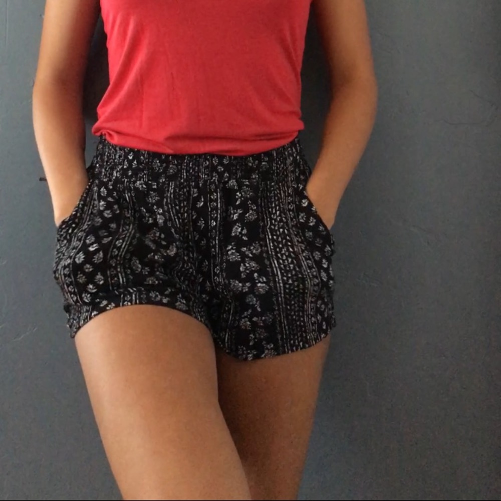 Very pretty patterned shorts!