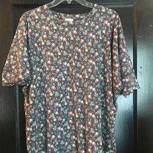 Floral jersey knit tshirt