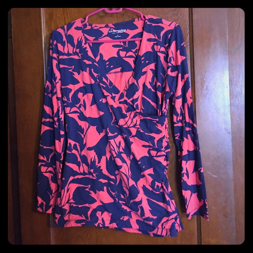 Soft surroundings medium women's long sleeve shirt