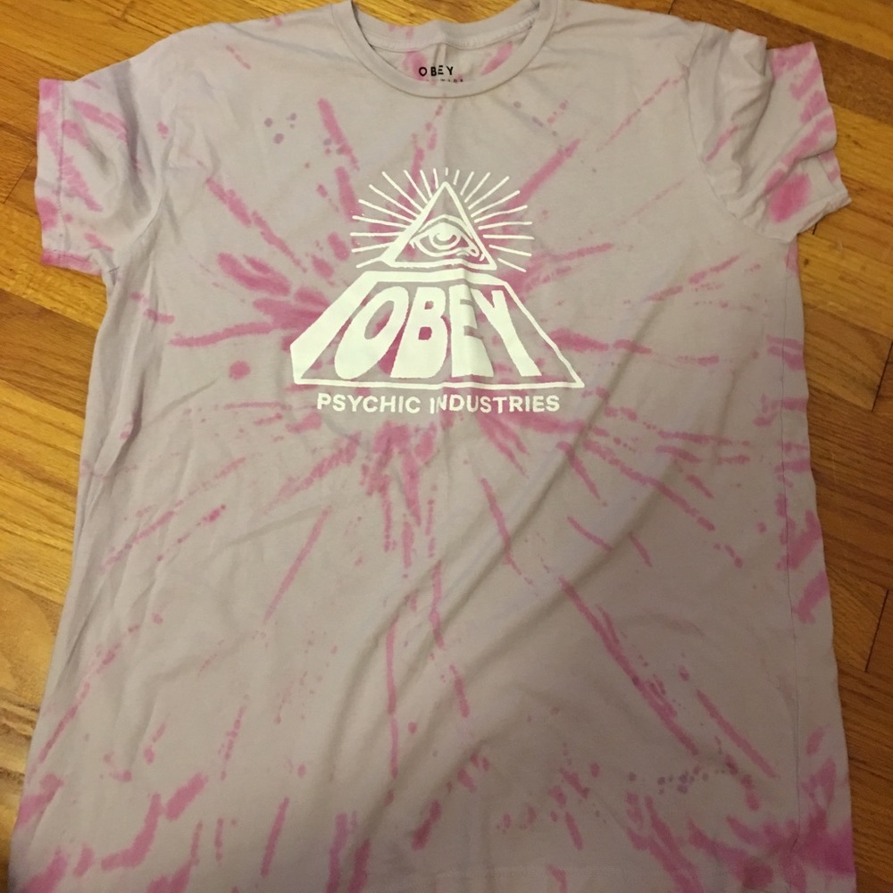 Ladies Obey t-shirt