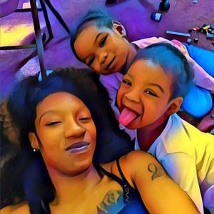 Meet your Posher, Sheena