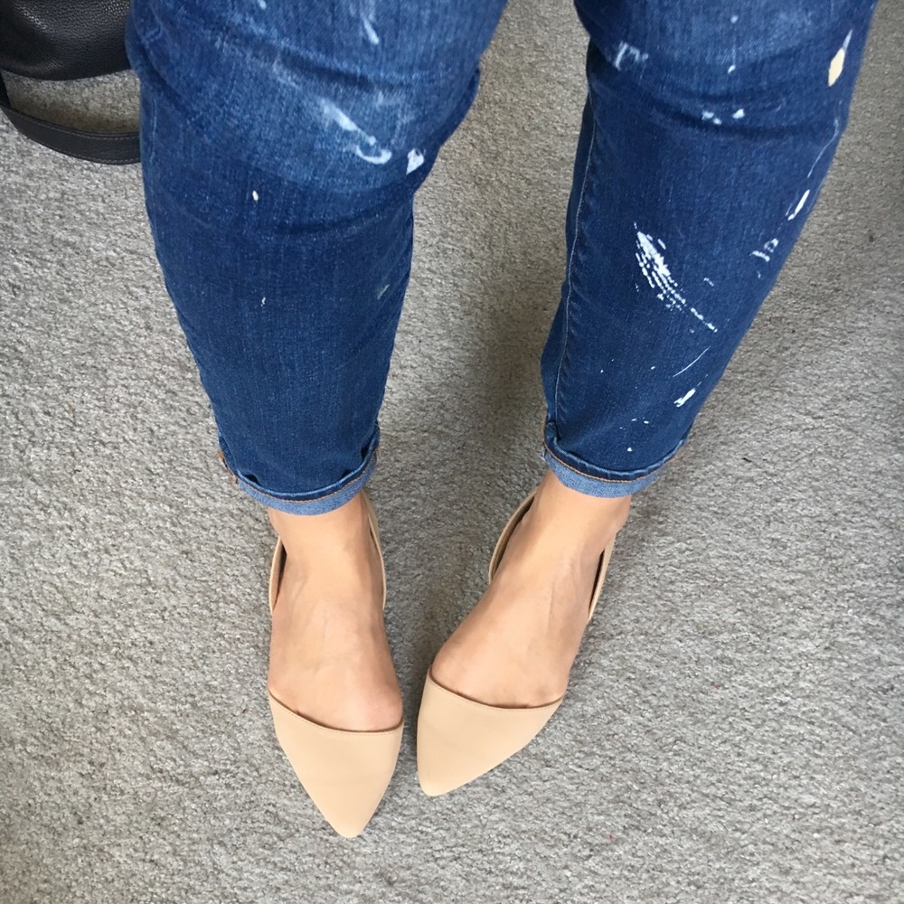Nude pointed flats - Excellent condition!