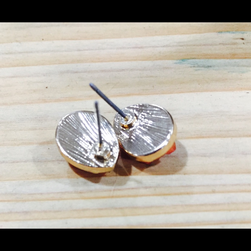 Druzy Stud Earrings - Picture 4 of 4