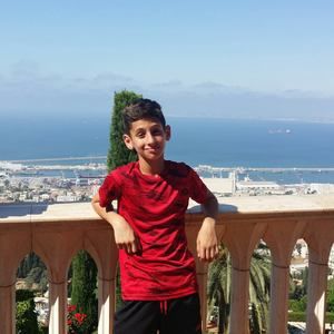 Meet your Posher, Essam