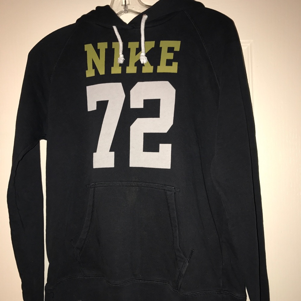 Girls Nike sweatshirt