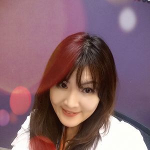 Meet your Posher, Iris