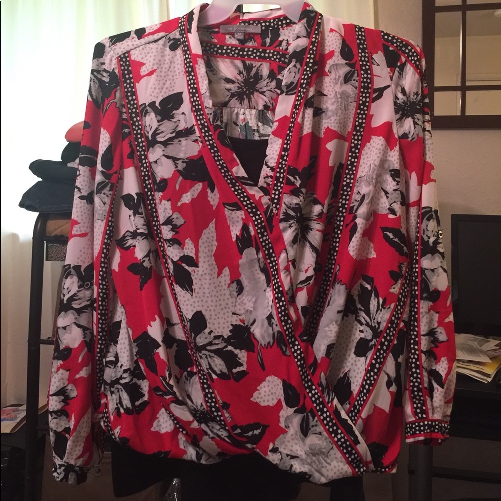 Med Women's red&black multicolored blouse 100%poly