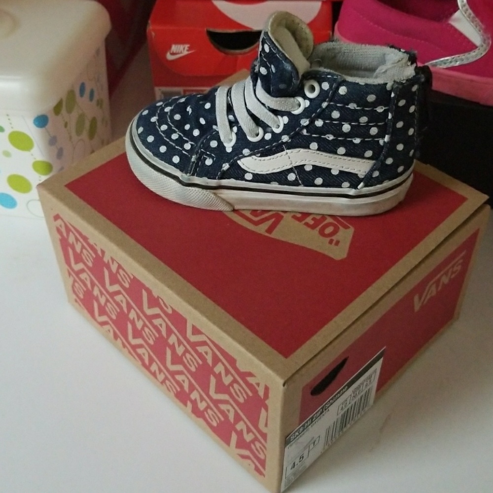 Toddler shoes