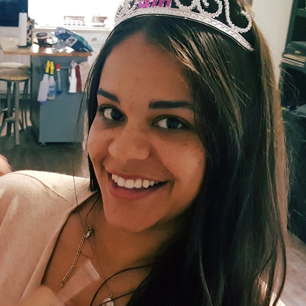 Meet your Posher, Latoya