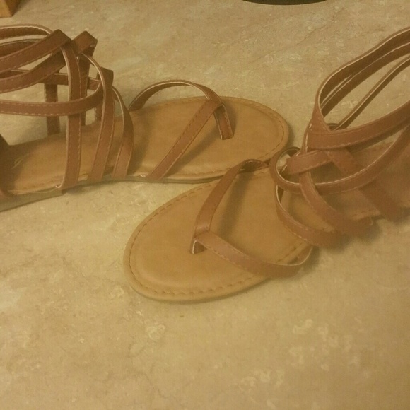 Sandals - Picture 3 of 3