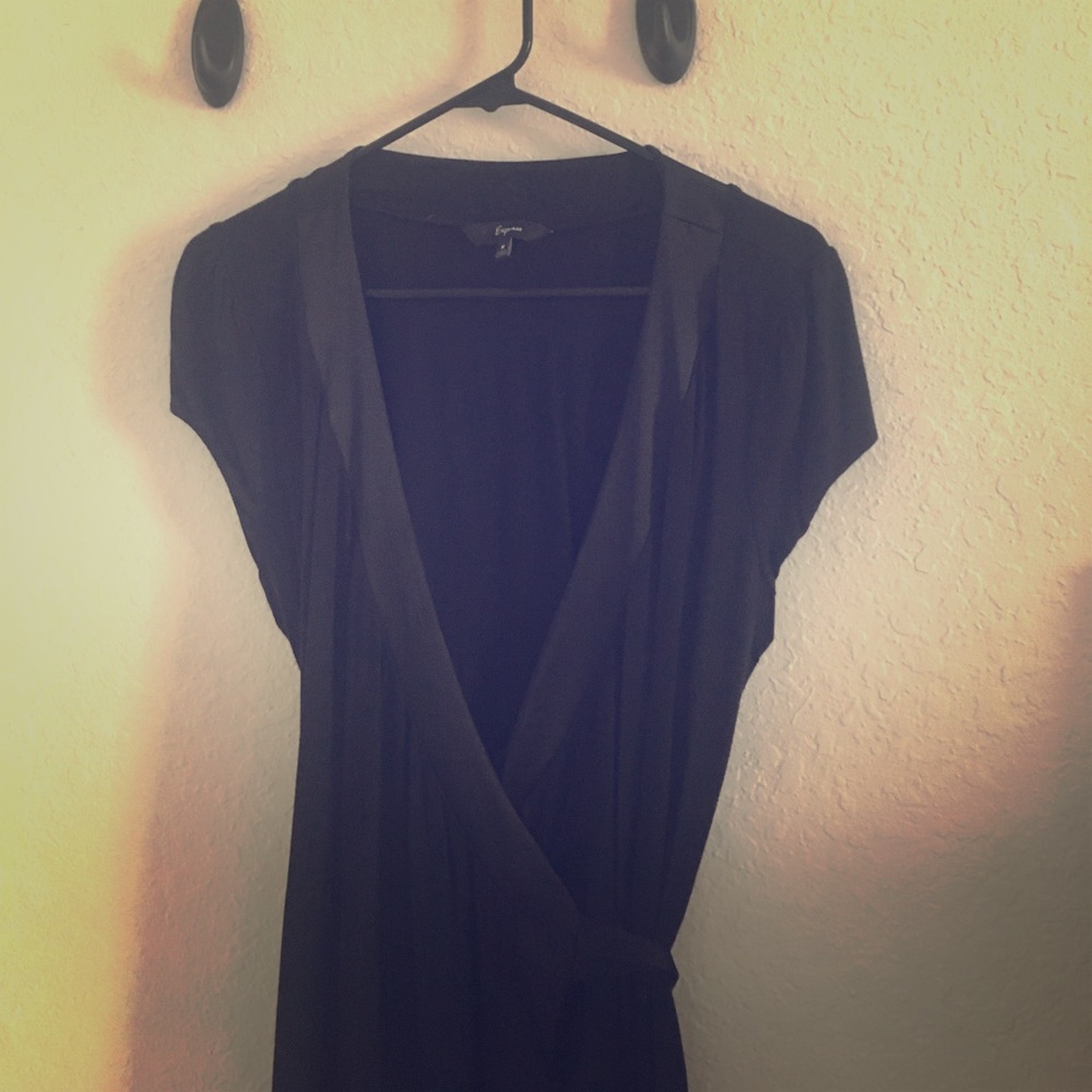 Medium black wrap dress with silk detail