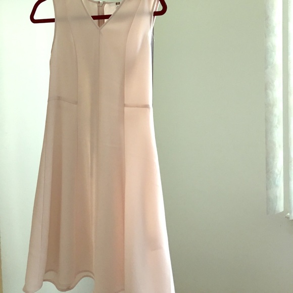 Dress from Uniqlo - Picture 2 of 2