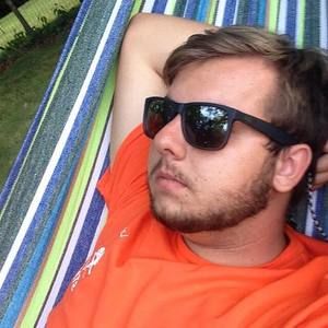 Meet your Posher, Lucas