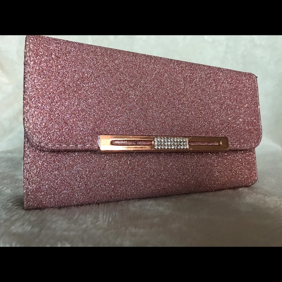 Wallet/Magnetic Phone Case - Picture 3 of 6