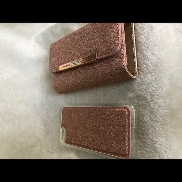 Wallet/Magnetic Phone Case - Picture 5 of 6