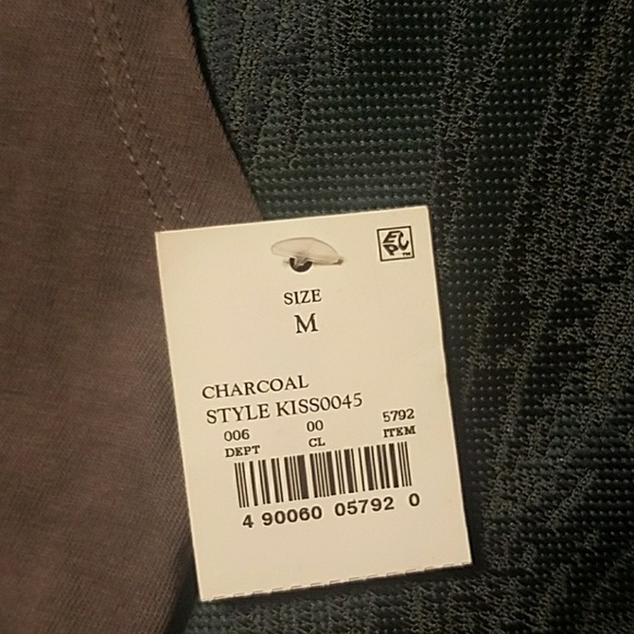 KISS branded KISS tank NWT 80's Rocker tank - Picture 3 of 4