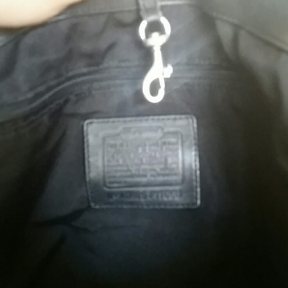 Authentic Coach Purse - Picture 2 of 4