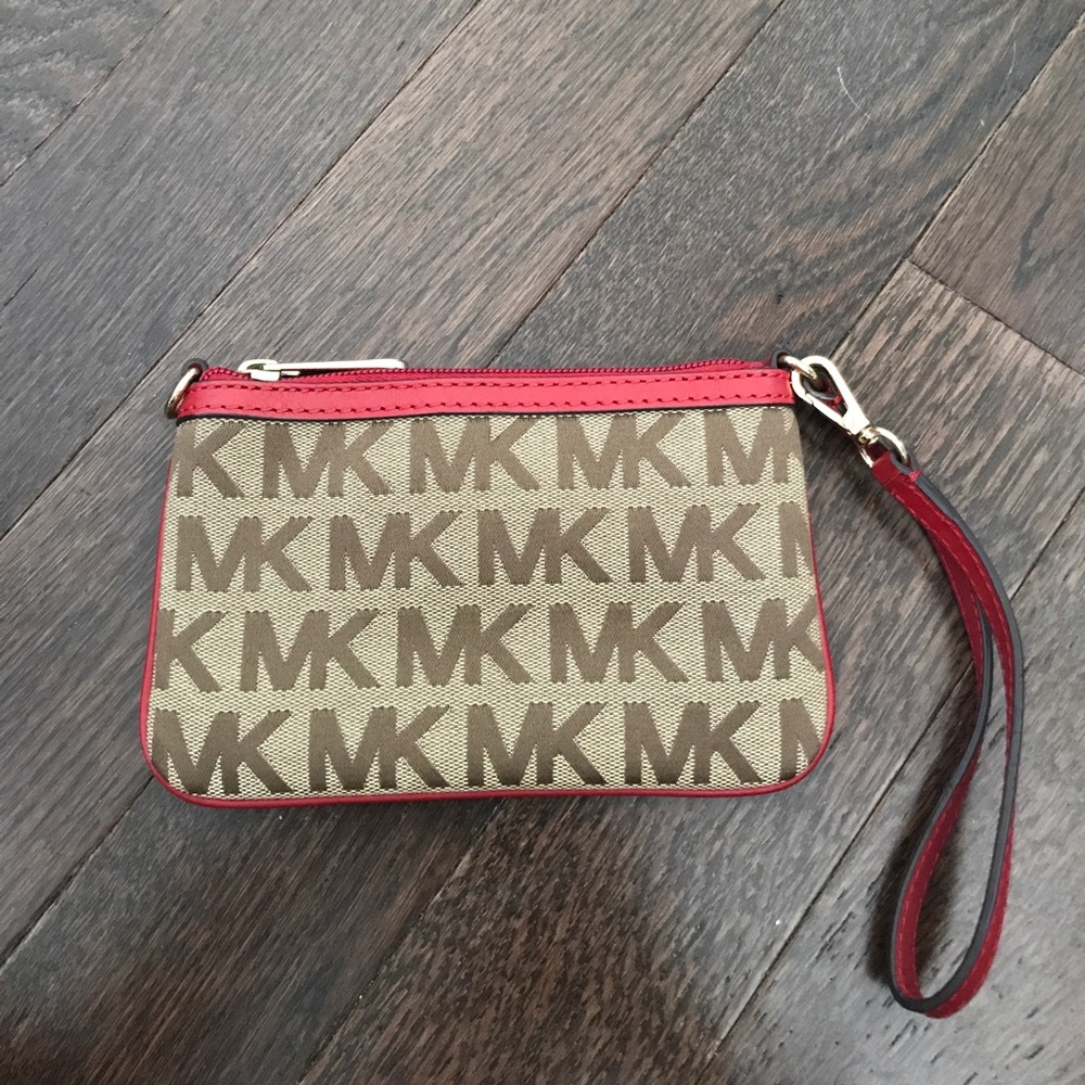 Michael Kors Wristlet