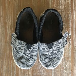 TOMS Classic Slip-On (toddler)