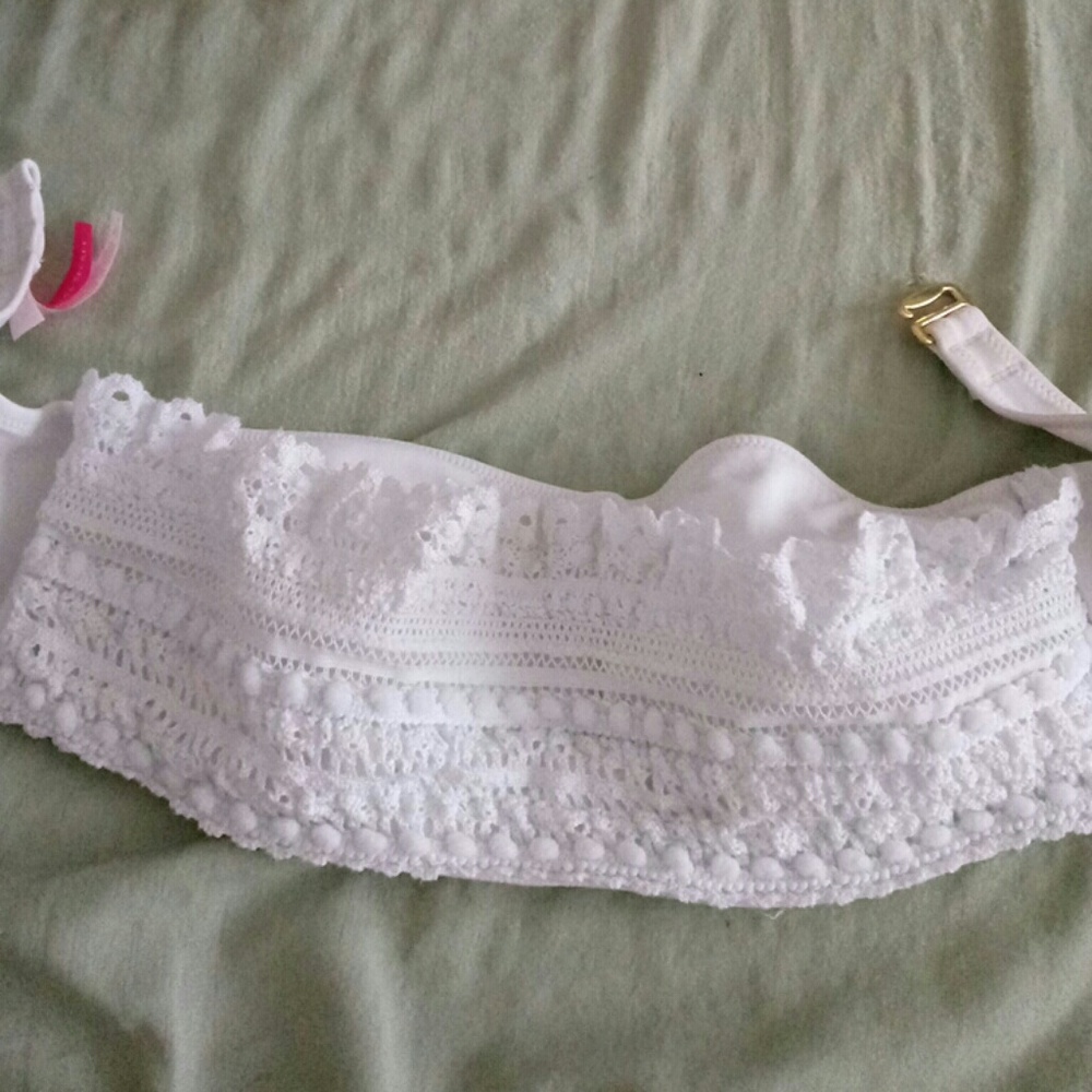 Victoria Secrets bikini top