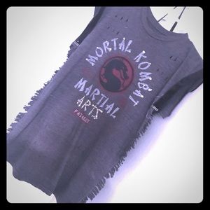 Women's fringe boyfriend tee with min bling