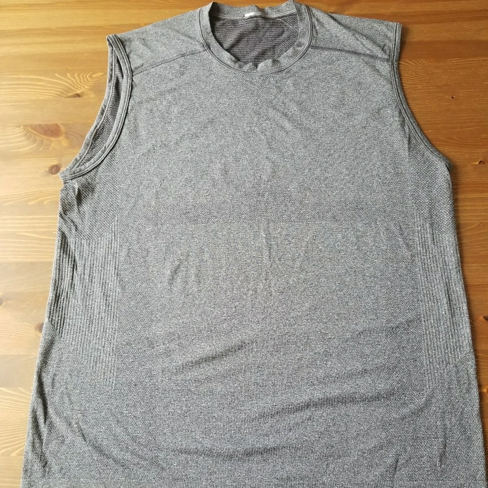 Men's lululemon sleeveless tank XL