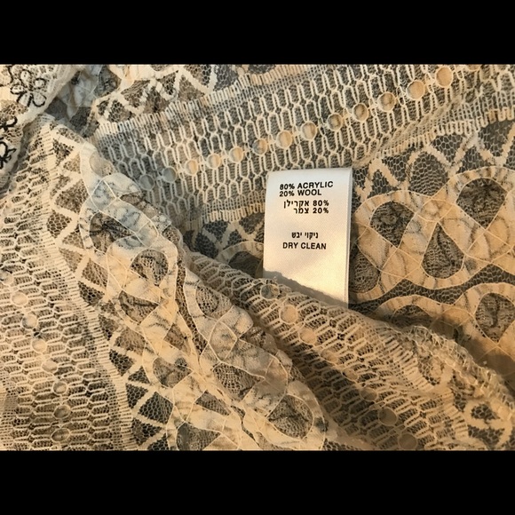 Signal Dekel Button Back Faux Turtleneck Sheer Top - Picture 4 of 4