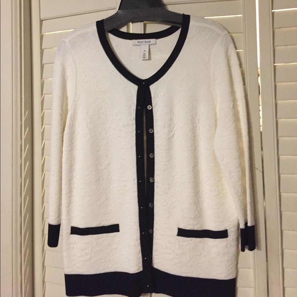 White House black market cardigan.