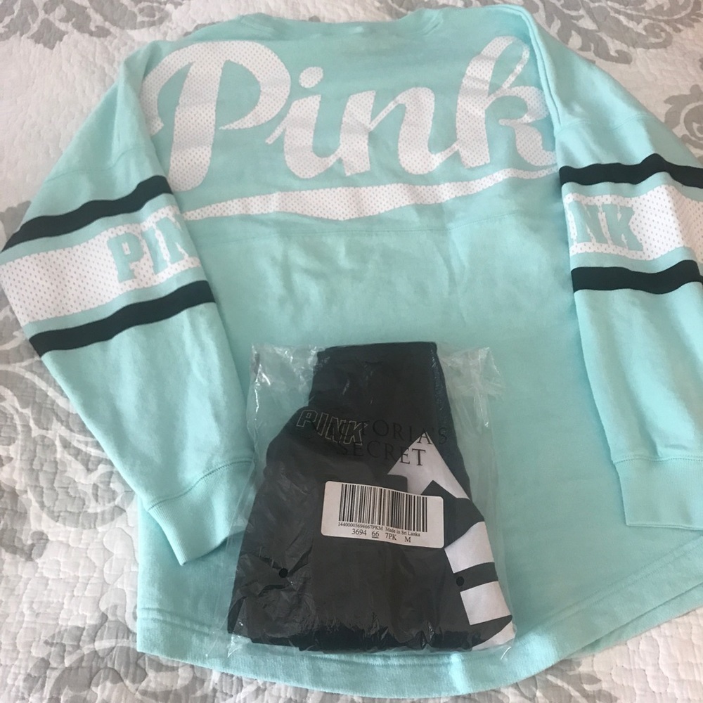 ๐VS Pink Set; Top-XS(?fits S/M),Bottom-M(?S-L)๐ - Picture 4 of 7