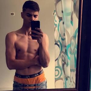 Meet your Posher, Joshua