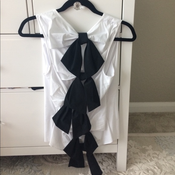 Intermix Tops - Intermix bow top Intermix Tops - Intermix bow top