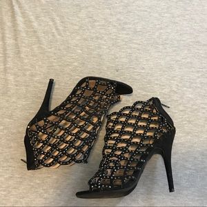 Nine West black heels