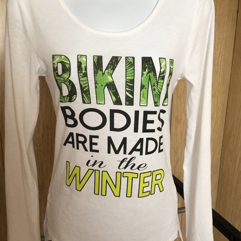 NWT Material Girl Activewear Top