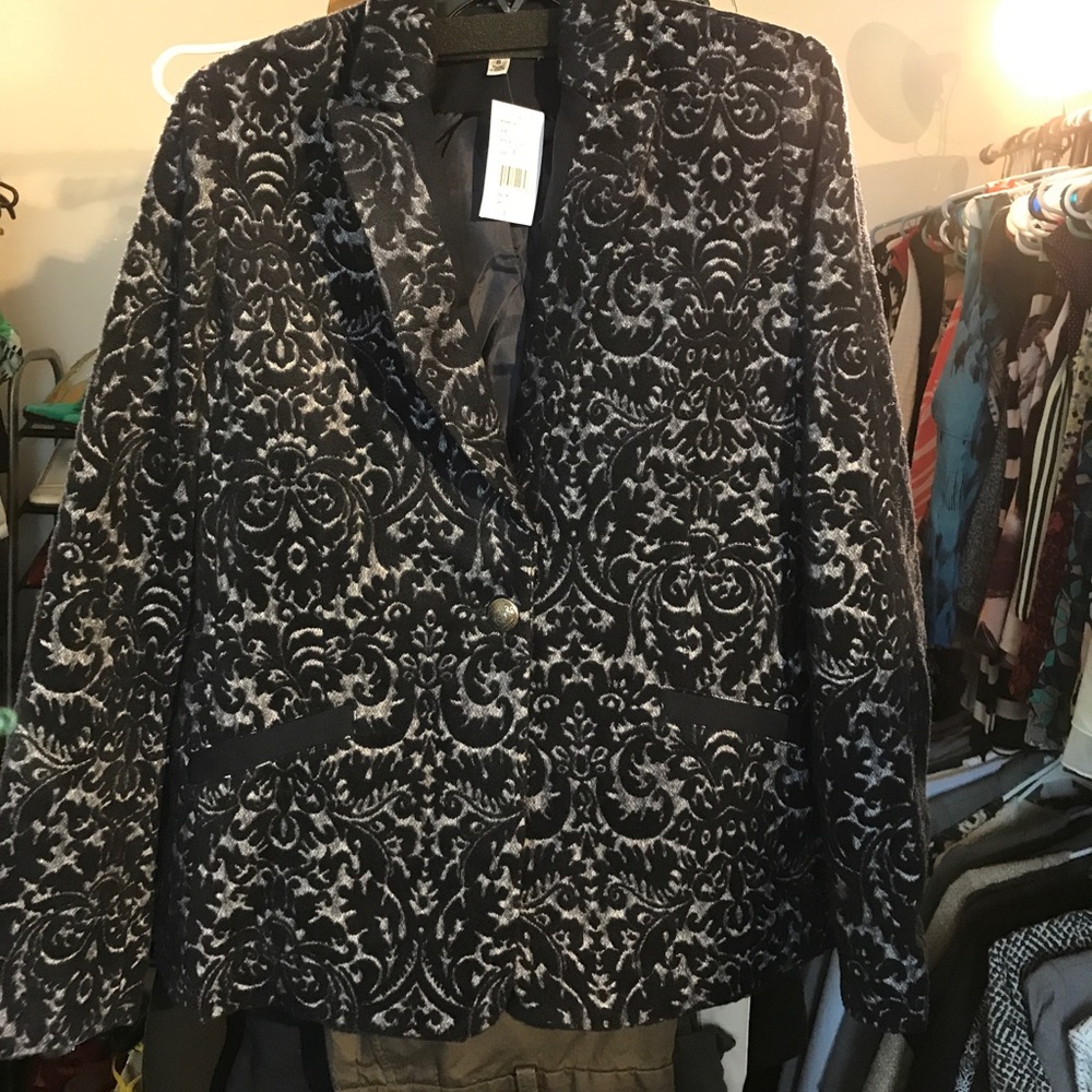 Cabi Navy Jacquard Jacket size 8 NWT