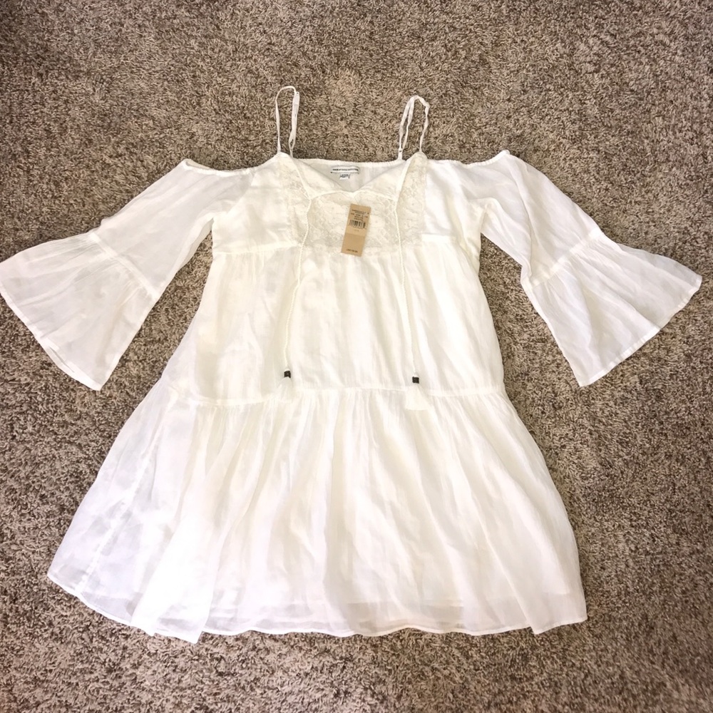 NWT Peasant Style Cream Colored Lace Top Dress