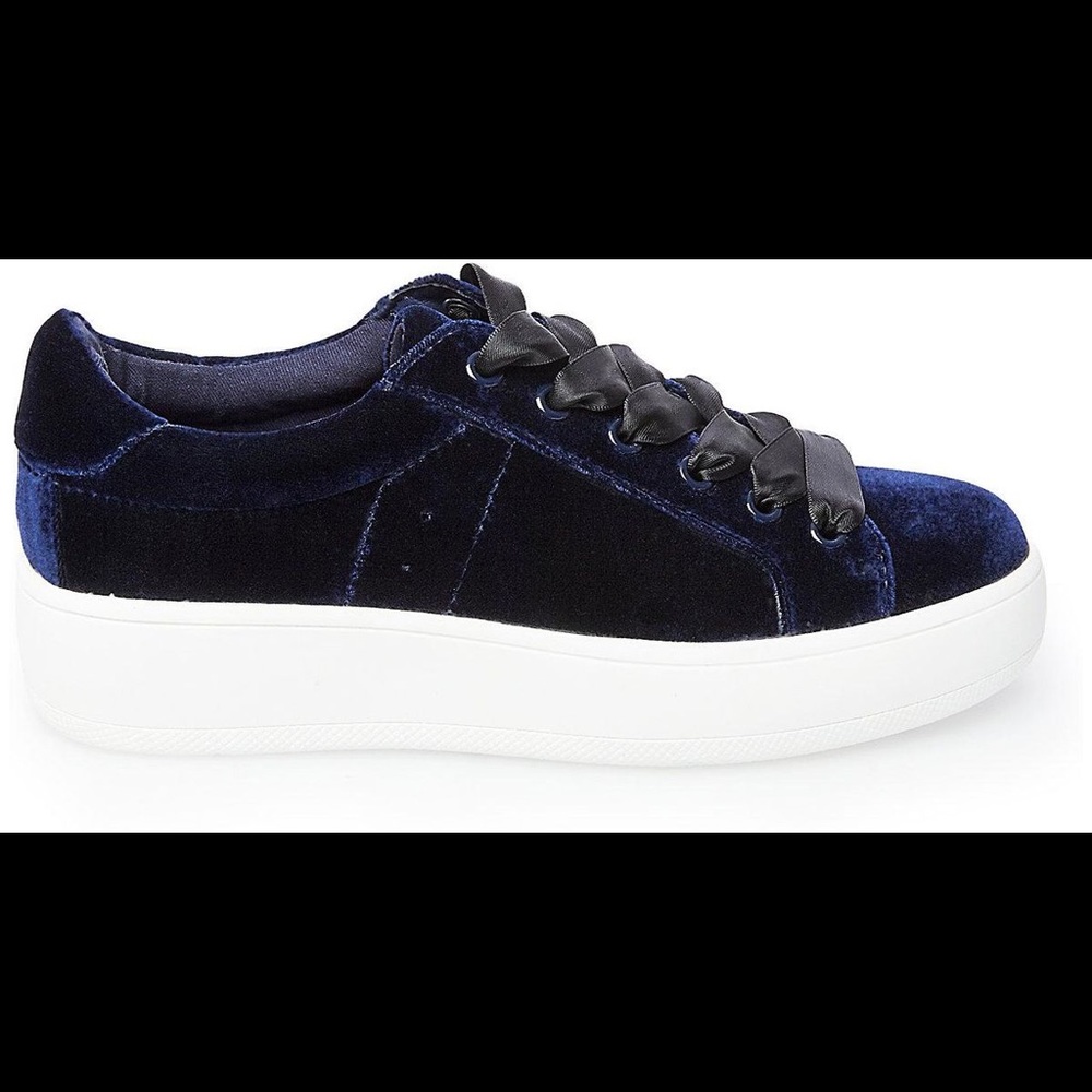 Steve Madden royal blue velvet platform sneakers