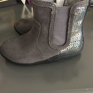 Stride Rite SRT Estefana