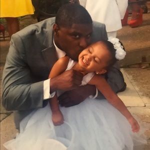 Meet your Posher, Tone