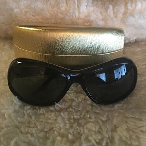 ‼️⭐️SOLD⭐️‼️Kenneth Cole Sunglasses