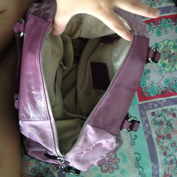 Coach Purse - Picture 3 of 4